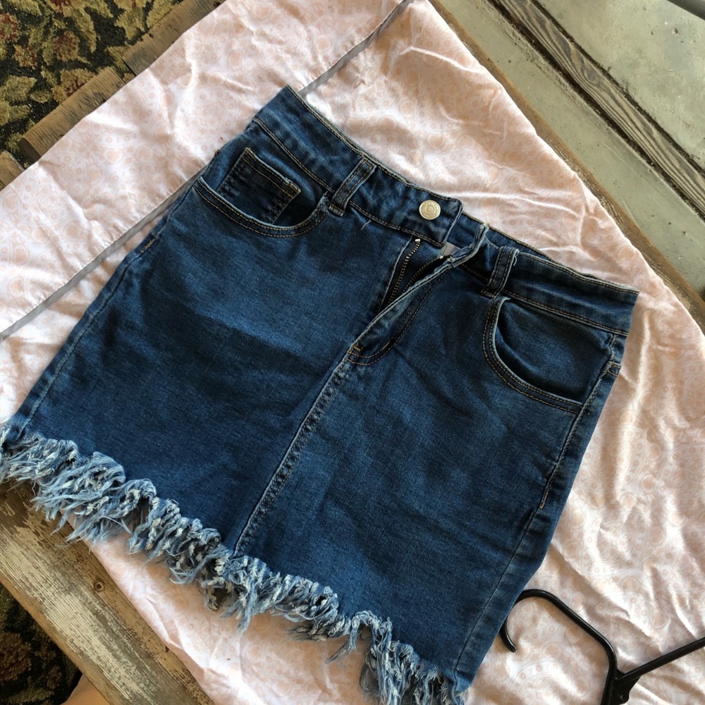 Jean fringe mini skirt